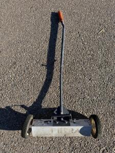 Retrac Push-Type Magnetic Sweeper, 24" Sweeping Width, 150 lbs Pull Capacity