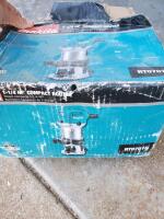 Makita RT0701C 1-1/4 HP Compact Router, Variable Speed, Fixed Base, Original Box - 4