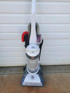 Hoover WindTunnel Upright Bagless Vacuum, Corded, HEPA Filter, Multi-Floor, Onboard Tools