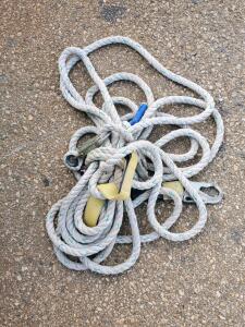 50 ft Rope Lifeline with Shock Absorber, Double-Locking Snap Hooks, 5/8" Polyester, ANSI OSHA Compliant