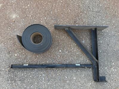 Heavy Duty Wall Bracket Kit with 1" x 30" Steel Pipe & Vinyl Edge Strip, Black