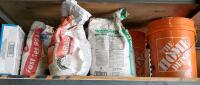 Home Depot 5-Gallon Orange Buckets & Fast Set 90/Set Lite Compound - Partially Used, Multiple Bags
