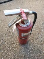 Badger ABC 5 lb Fire Extinguisher, UL 3A:40B:C, Steel Cylinder, Next Service 2025 - 3
