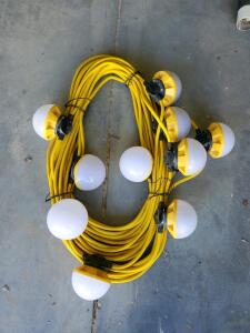 100ft 10-Light Job Site String Work Light, 12/3 AWG, Hanging Hooks, Yellow Cord, 120V, E26 Base Tested
