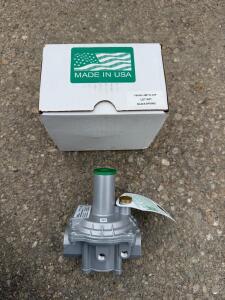 Pietro Fiorentini 31051 1/2" Gas Pressure Regulator, 6-14" w.c. Range, 2 PSI Max Inlet