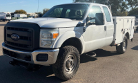 2011 FORD F-350 - DIESEL!