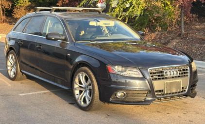 2012 AUDI A4 - ROOF RACKS! LOW MILES!