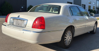 2004 LINCOLN TOWN CAR ULTIMATE - SUNROOF! - 5