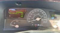 2004 LINCOLN TOWN CAR ULTIMATE - SUNROOF! - 24