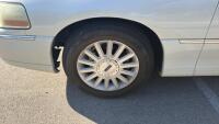 2004 LINCOLN TOWN CAR ULTIMATE - SUNROOF! - 31