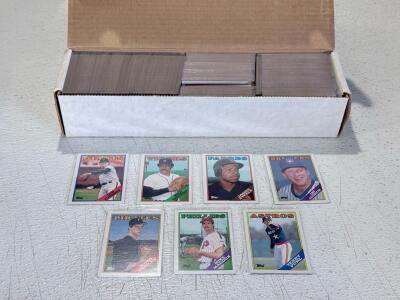 1980 Topps Baseball Cards Bulk Lot in Storage Box (500-800 Cards, NM-EX)