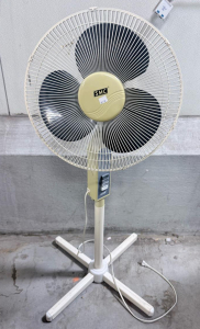 SMC Pedestal Fan, 16" Blade, 3-Speed, Adjustable Height, 3 Blades, Oscillation