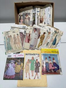 Lot of 25+ Vintage Sewing Patterns &ndash; McCall&rsquo;s, Butterick, Simplicity &ndash; Dresses, Costumes, Crafts
