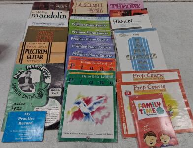 Large Lot Piano & Guitar Method Books &ndash; Alfred&rsquo;s Premier, Mel Bay, Songbooks