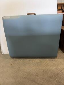 Portable Folding Massage Table, 72" x 30", Adjustable Height, 450 lb Capacity, Includes Headrest