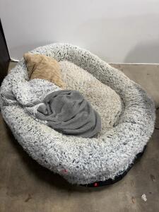 Large Plush Oval Dog Bed, 54"x36", Faux Fur, Non-Skid Bottom, With Blanket and Pillow