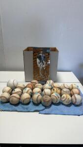 Lot of 24 Used Rawlings Baseballs Mixed Official League with Autographs & EMGO Cruiser Mirror 20-86835