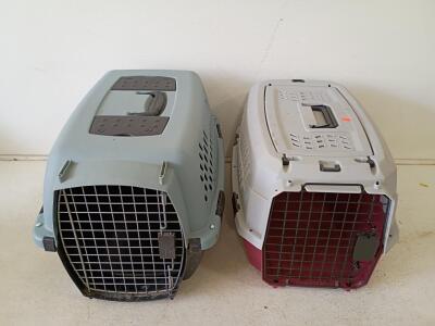 Medium Plastic Pet Carriers, Grey/Red & Grey/Black, 23"x15"x13", Metal Wire Doors, Handles