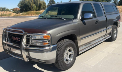 1999 GMC SIERRA 1500 - 4X4!