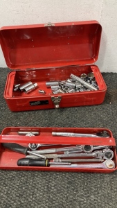 Socket and Socket Wrenches