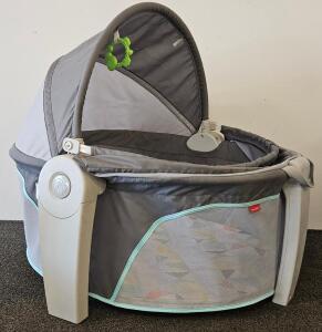 Fisher-Price Soothing View Bassinet, Portable Design, Mesh Sides, Canopy with Hanging Toy