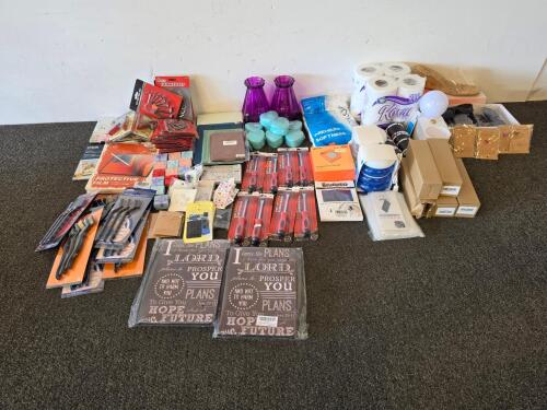Large Mixed Merchandise Pallet &ndash; Tools, Home, Gifts & Personal Care, Assorted Items