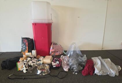 Wrapping paper Sterilite Storage Bin, Pet Bowls, Dog Clothes, Collar & Cone &ndash; Mixed Lot Pet Supplies & Accessories
