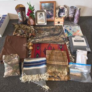 Large Lot Camouflage place mats & Southwestern TextilesWestern D&eacute;cor, Sheet Set, Mugs, Trinket Box
