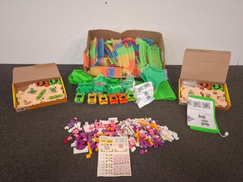Motorized Puzzle Track Racing Set & Flexible Magic Track, 8 Cars, 100+ lego's ,