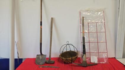 Used Garden & Outdoor Manual Tools and Accessories Set