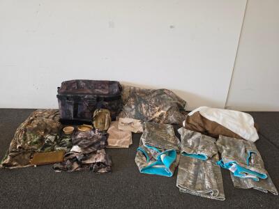 Comprehensive Camo Hunting Gear Set with Duffle Bag, Hoodies, Pants, and with bed skirt and pillow, Accessories