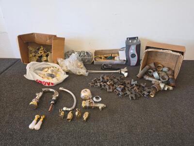 Mixed Lot Plumbing Parts & Fittings &ndash; Grohe, InSinkErator, very beautiful Decorative Faucets, 50~ Pieces
