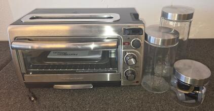 Hamilton Beach Toastation 2-in-1 Toaster Oven, Stainless, Tray/Rack (plugged in and turns on) w/ Glass Canister Set. (5000s Shelf L)