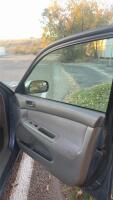2004 TOYOTA CAMRY LE - FWD! - 18