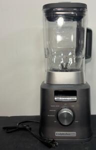 Calphalon BLCLMB1 Countertop Blender, 68 oz Tritan Jar, 1100W, 4 Presets, Variable Speed, UL Listed