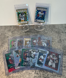 NFL Legends Holographic Trading Card Lot&mdash;Barry Sanders, Troy Polamalu, Moss, Favre, Smith & More