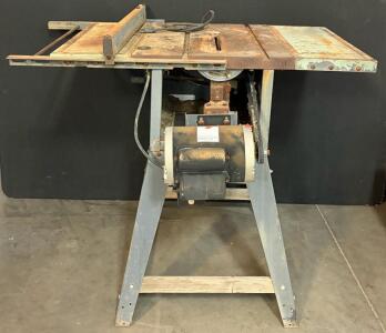 Craftsman 113.298030 10" Table Saw, 1 HP Motor, 24" Rip Capacity, Heavy Rust