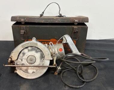 Vintage Skil Saw Model 825 Circular Saw, 7-1/4", 115V, 14A, Original Metal Case, USA, SN: 515041