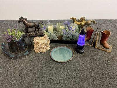 Western Decor Collectibles Lot &ndash; Horse Statues, Hat Planter, Boot Bookends, Lava Lamp, Centerpiece