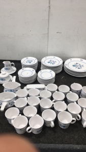 Boritake Progession Tea Set