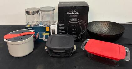 Kitchen Lot w/ HadinEEon DE1733 Kettle, Ninja Creami Deluxe 24oz Pints, Storage & Mixing Bowls
