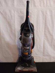 Eureka AS1104 Upright Vacuum, Bagless, HEPA Filter, Pet, 12 Amps, Multicyclonic, Serial UU321414001569