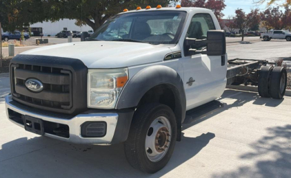 2012 FORD F-550 - DIESEL!