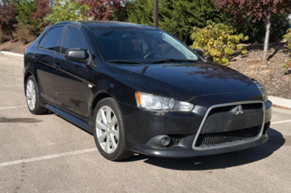 2013 MITSUBISHI LANCER - FOLDING BACKSEATS!