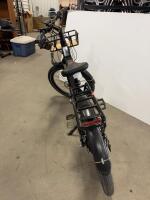 Magnum Cosmo 500W 48V Urban Electric Bike, Step-Through, Front & Rear Rack, Disc Brakes - 5