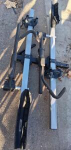 Thule T2 Classic Hitch 2-Bike Platform Rack, Fits 2" Receiver, Silver/Black, Up to 60 lbs Per Bike