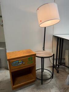 Modern Floor Lamp with Integrated Table, Round Black Metal Base, Wood Top, Fabric Shade, 59in Tall