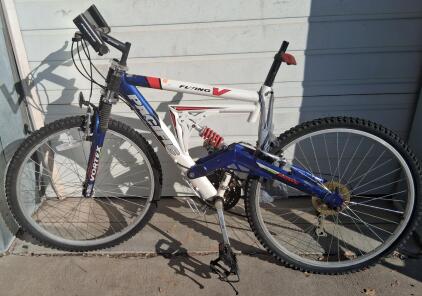 Pacific Flying V Mountain Bike, 26" Wheels, 21-Speed, Dual Suspension, White/Blue/Red