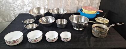 (1) 4-Piece GMI Enamelware Bowl Set, (6) Assorted Stainless Steel Mixing Bowls, (1) Stainless Steel Collander, (1) Aluminum Pot Strainer Basket Foley Food Mill & (3) Assorted Plastic Strainers