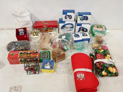 Large Lot Department 56 Snow Village, Lemax, Ornaments, Candle Holders, Vintage Xmas Decor